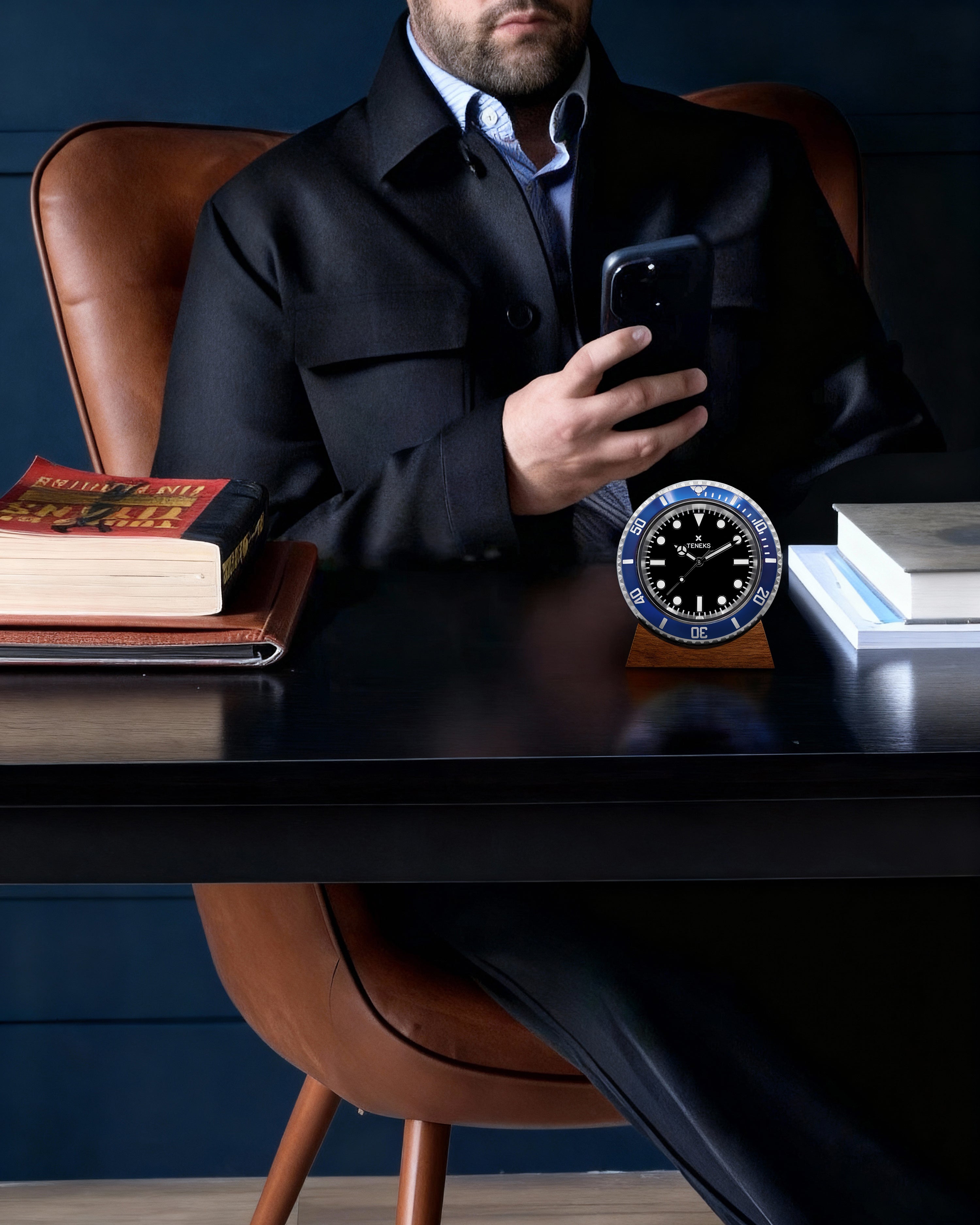Diver Desk Clock - Blue