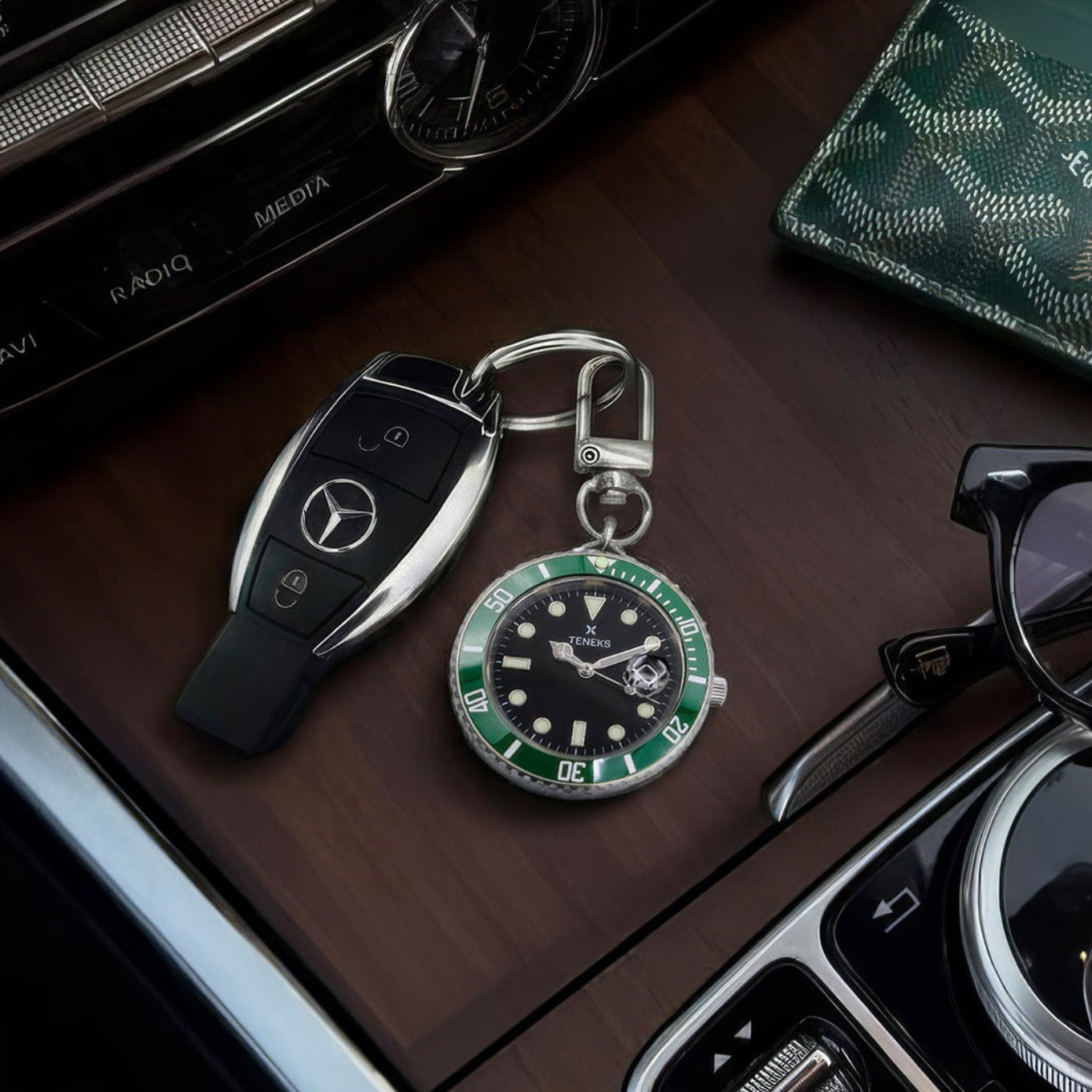 Diver Watch Charm - Green